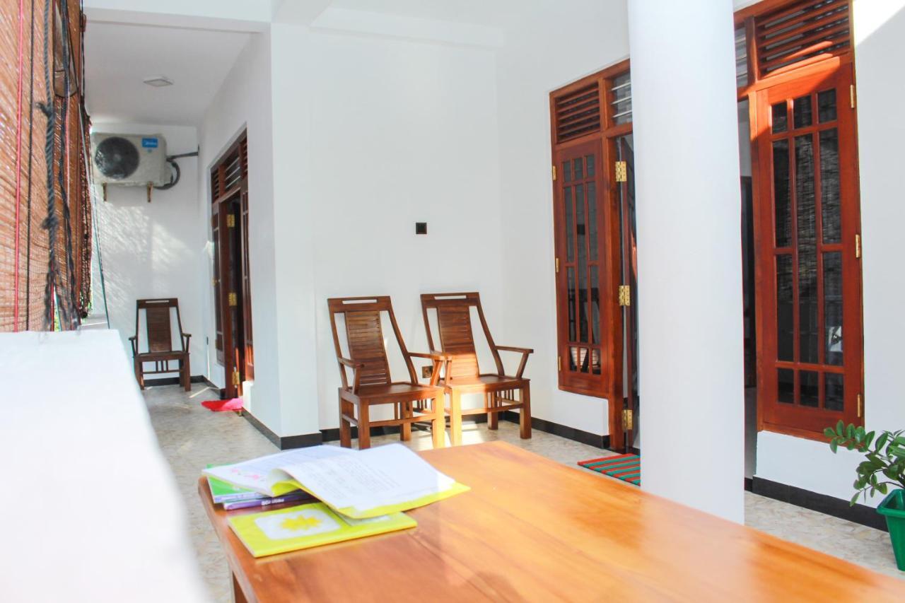 Temple Tree Mirissa Hotel Bagian luar foto